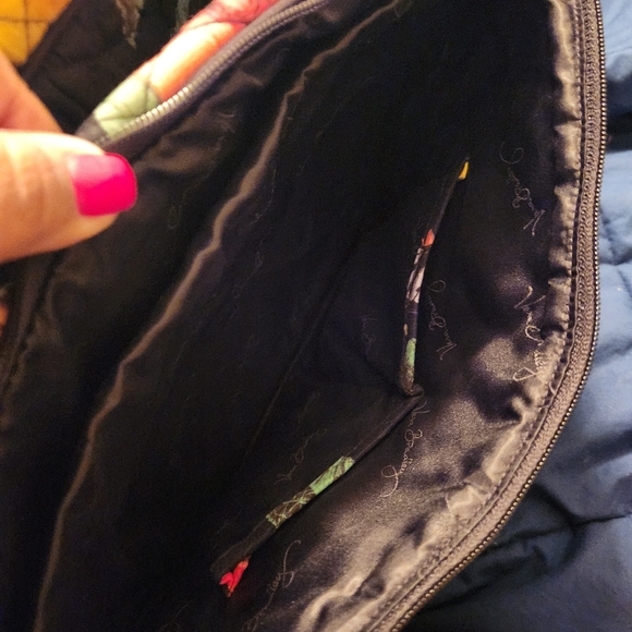 Vera Bradley Weekender - Picture 6 of 6